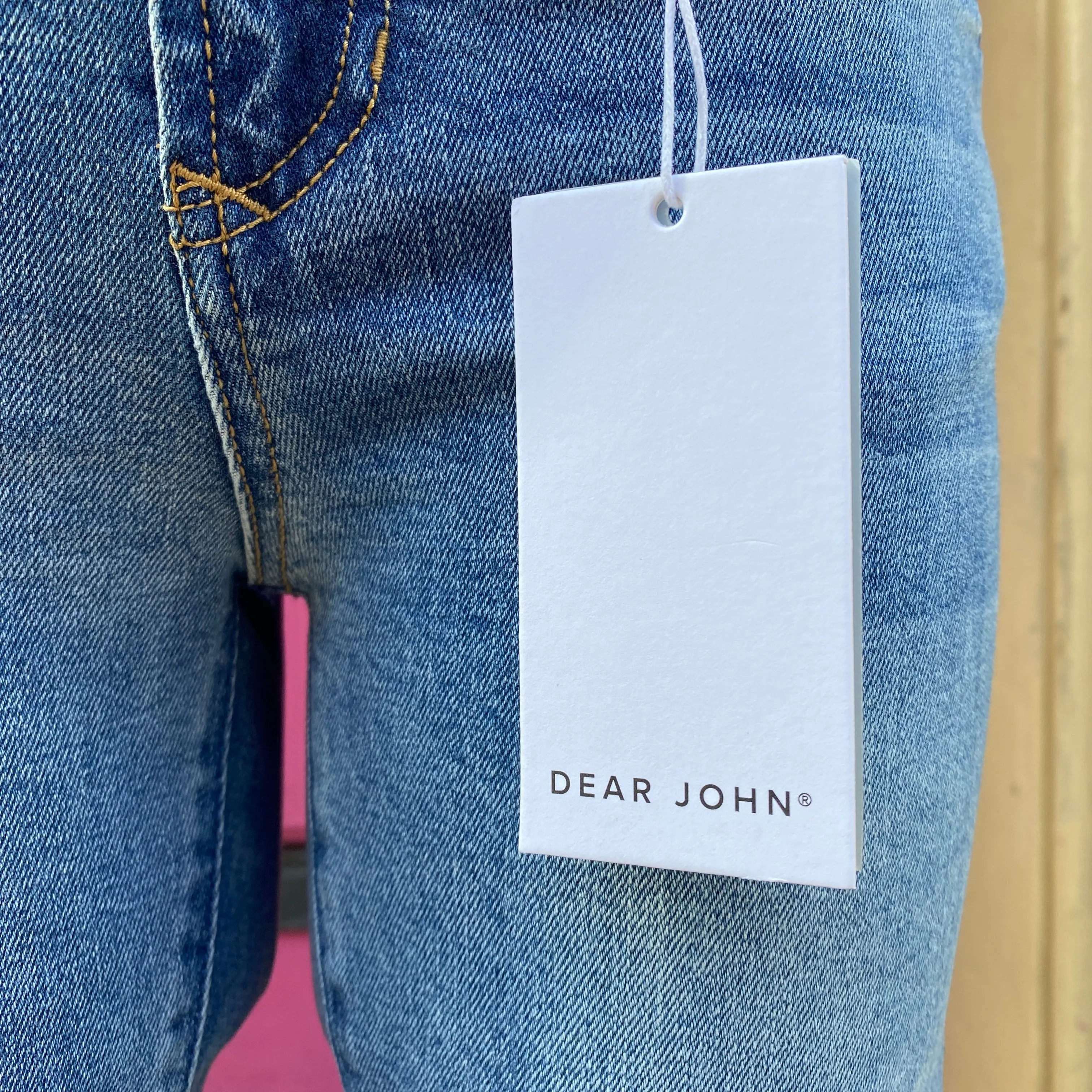 Dear John jaxtyn bootcut jeans size 2 NWT