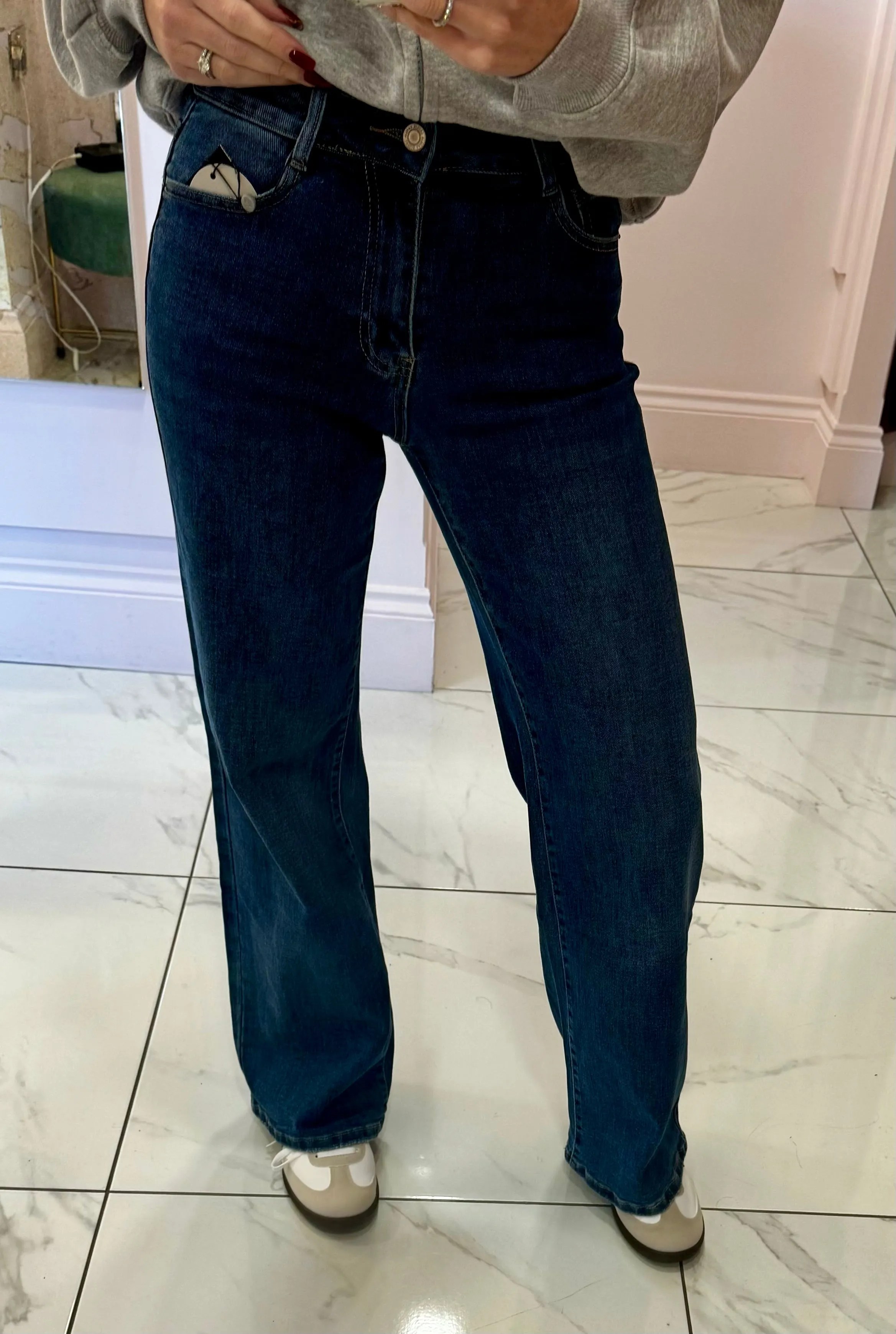 Joanna Wide Leg Jeans